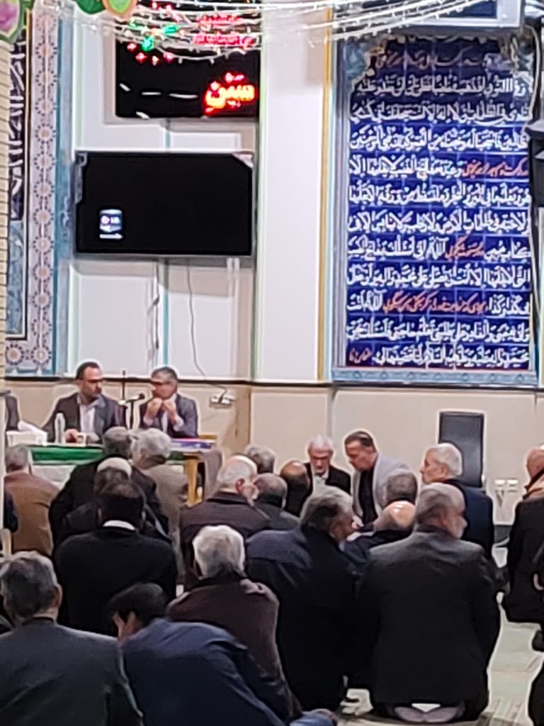 ارائه گزارش نشست صمیمی مردم شهرک با مسئولین